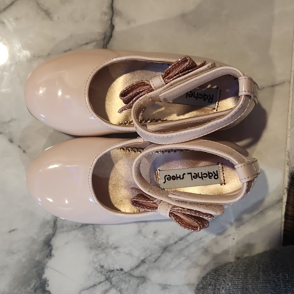 Shoes - Picture 2 of 3